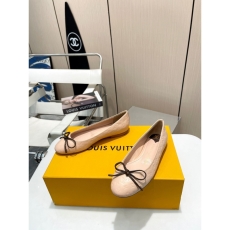 LV flat shoes